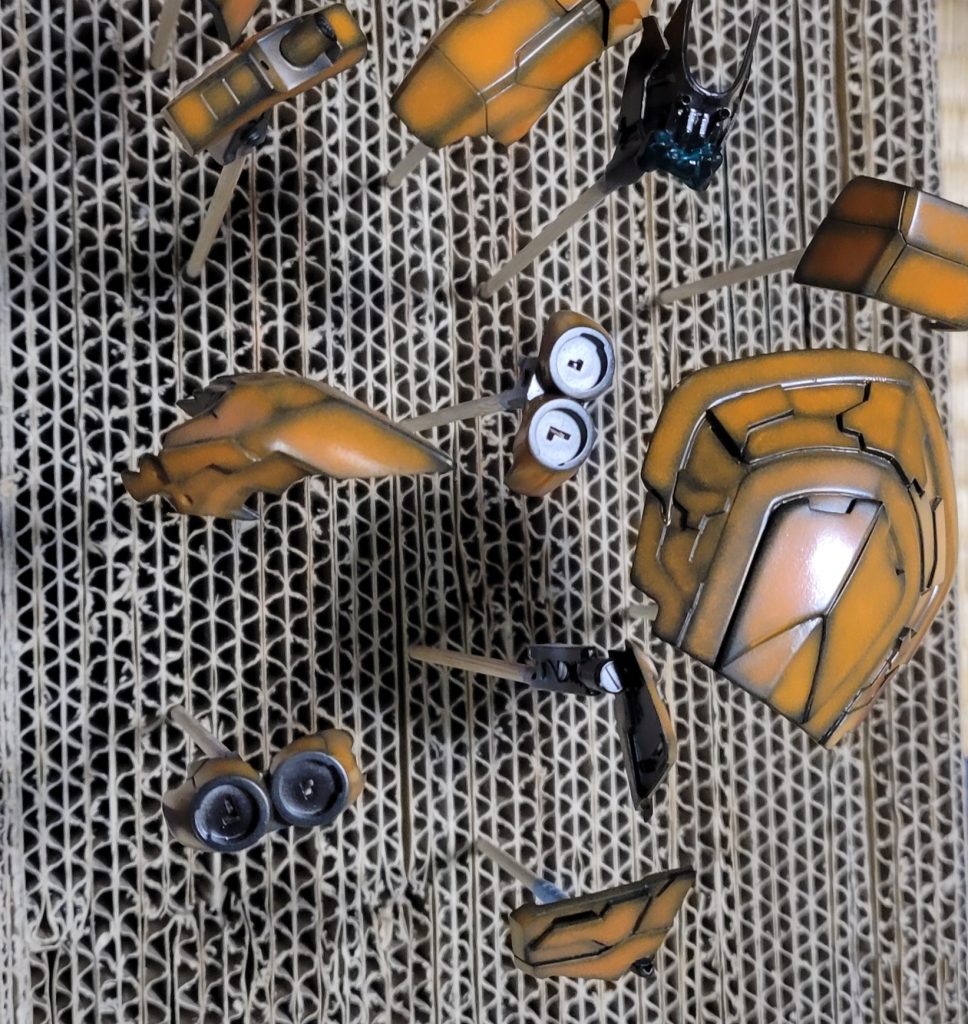 グラデーション塗装の2層目です。みどりの発色をあげる効果があるそうですよ。