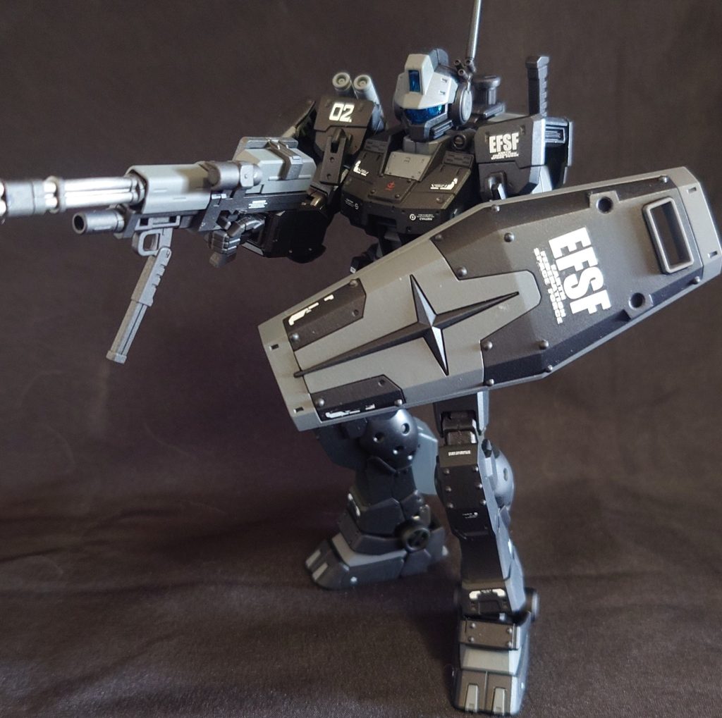 ジャイアントガトリングをパージした状態。