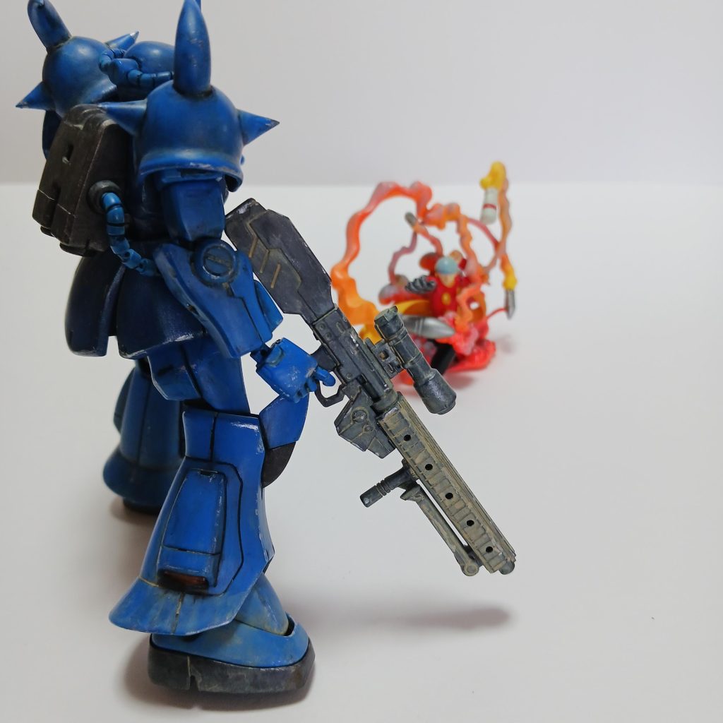 手がマシンガンといえば、彼でしょう‼️グフさん、ややのけ反ってます(笑)