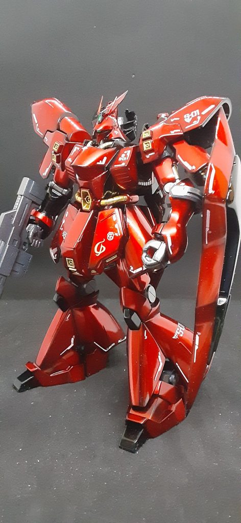 エアブラシ全塗装２作目　HGサザビー–2枚目/制作者：@truste39