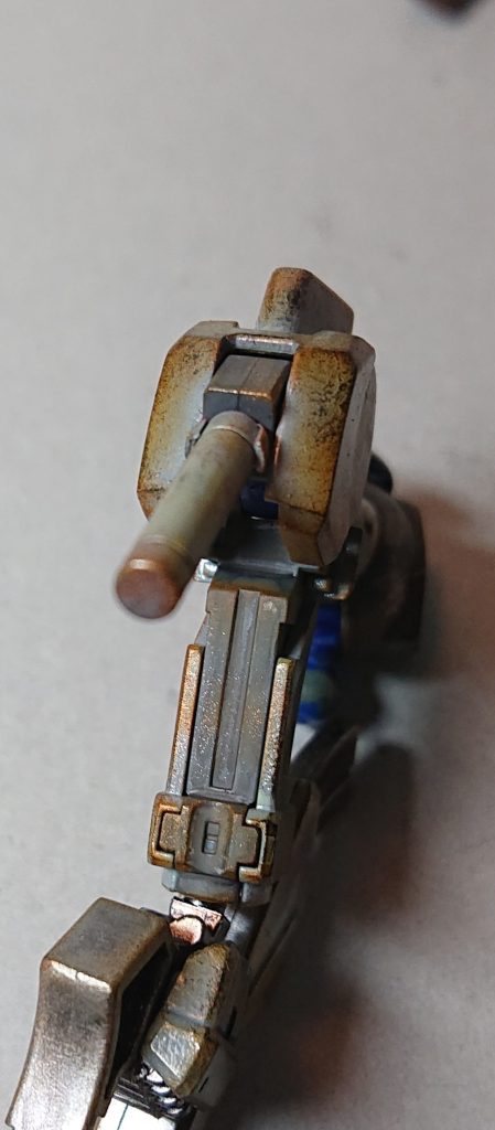 ビームサーベル部は以前、どなたかのYouTuberさんがやっていたのを見て、同じようにやってみました。