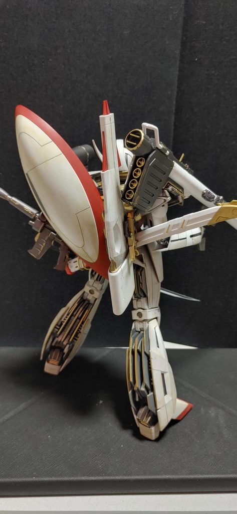 ターンエックス背面のウェポンを見ていて、∀ガンダムにもこれぐらいあっていいだろ　というのが作ることになったキッカケです