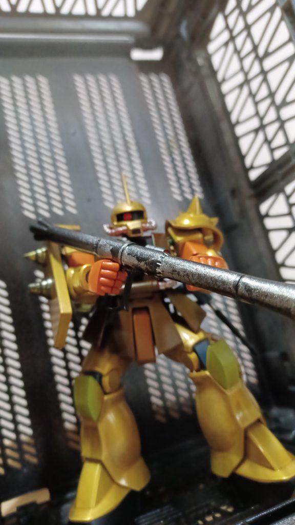 クワトロ・バジーナ専用ザク–3枚目/制作者：ｸﾞﾘﾘﾊﾞPT240