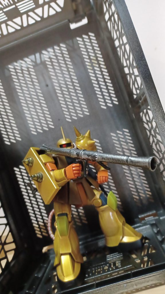 クワトロ・バジーナ専用ザク–2枚目/制作者：ｸﾞﾘﾘﾊﾞPT240