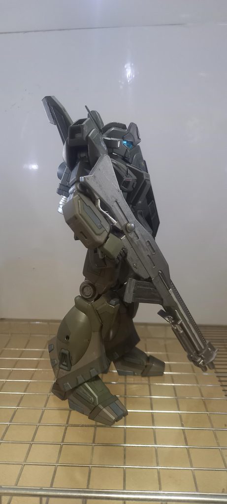 左からなにげにこの角度でみるの好きです。