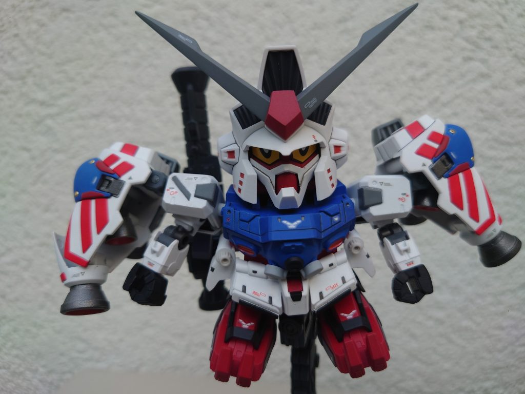 全体像です♪白の発色が苦手でしたがサフ→銀→白の順で塗装すると何度も塗らなくてもいい感じに色が乗ってくれたので良かったです(*^^*)が！黄色はまだ苦手意識があり使えませんでした……