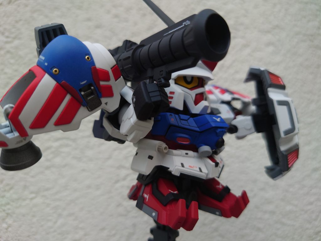 微妙にバズーカ持てません('∇^d) 