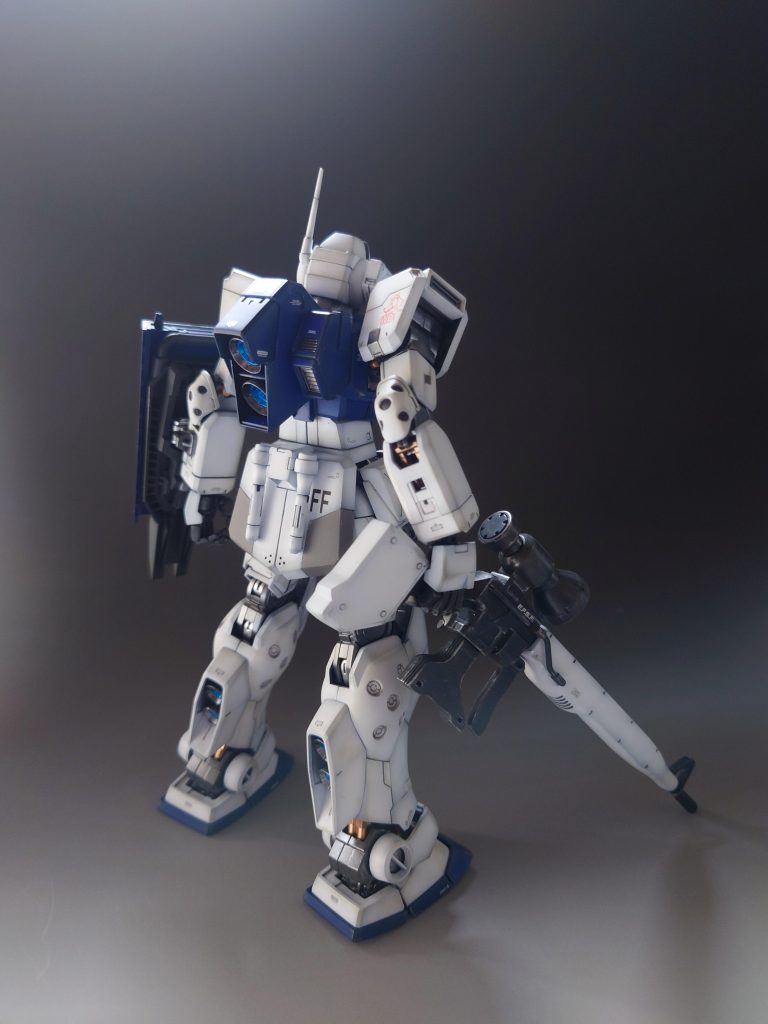 バックショットですスジボリよく見ると下手ですが…