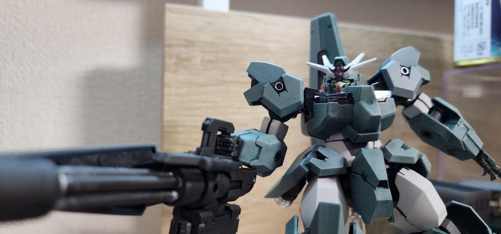 ガンダムルブリスウル–2枚目/制作者：hayaken