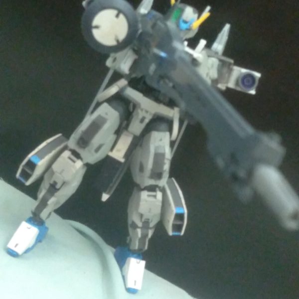 My custom alto, Hyperion. I used some small pieces of beam saber blades behind the eyes. For the beam rifle, I added the radome from the tertium arms rifle. I like how it looks. I plan to repaint it to match my Espossito. Also, I am thinking of taking one of my rabiots and making a sort of armor upgrade set for the Alto（2枚目）