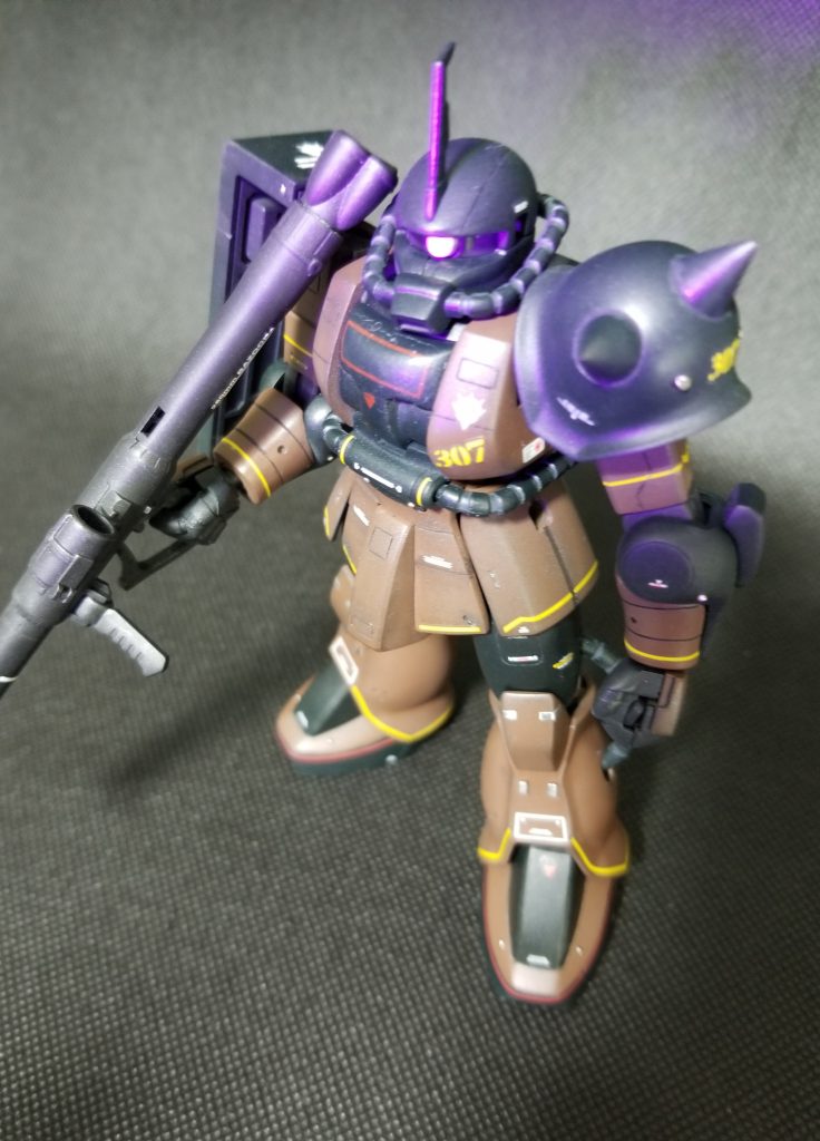 ブラックライトの当てかたが難しい💦紫色に染まってんじゃん🤣