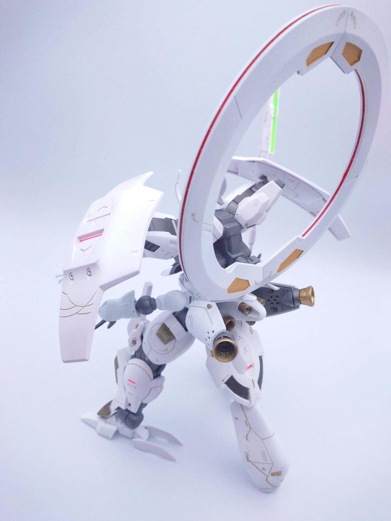 背中のリングはスターゲイザーから拝借したものです。