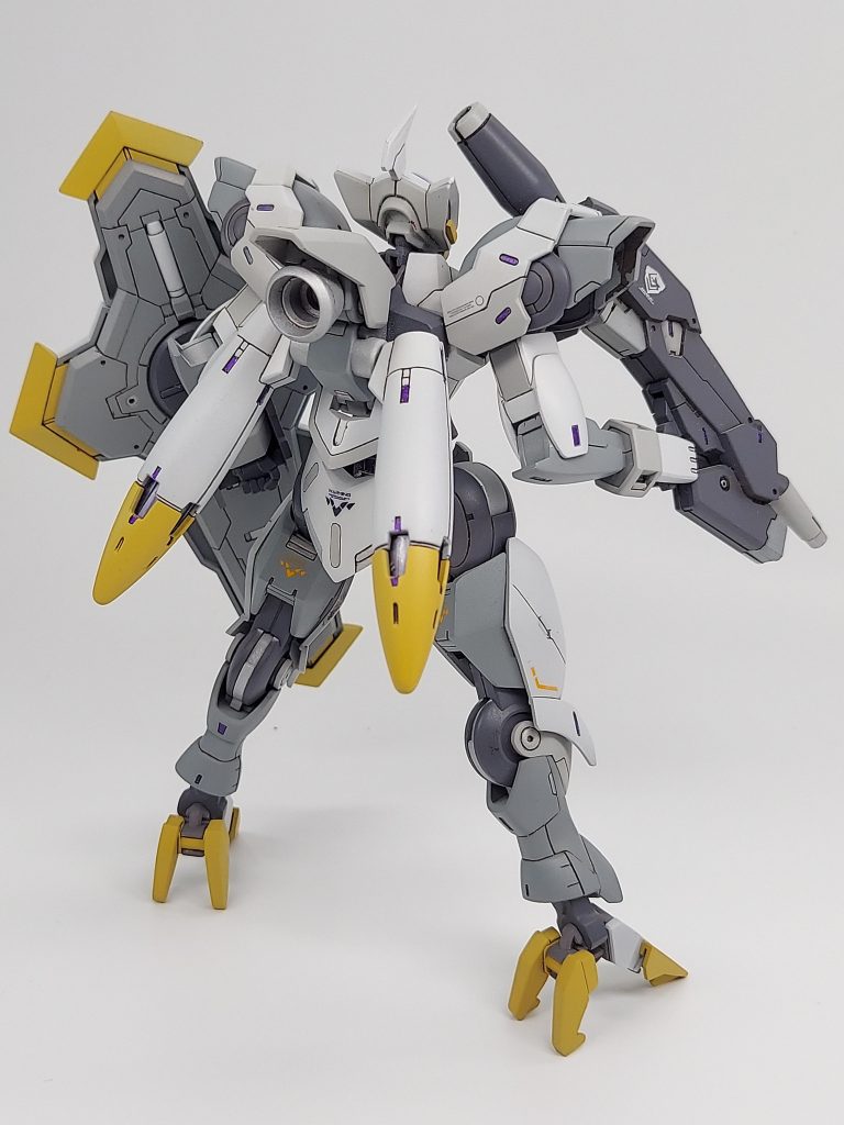 リア穴埋めとスジボリを追加してます