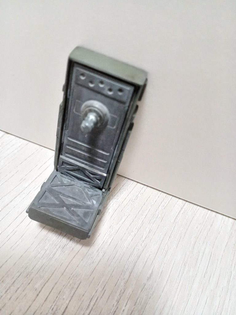 見えない所なのでちょっとだけ見てやって下さい。　初トラス構造的なディテール