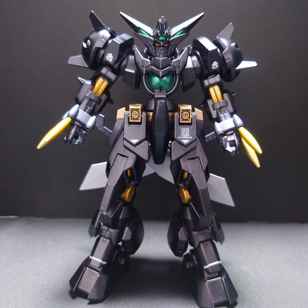 メタルブラックとガンメタライトで塗装しました配色の参考は、千値練のブラックゲッターです仕上げは、半光沢でスプレー吹いています