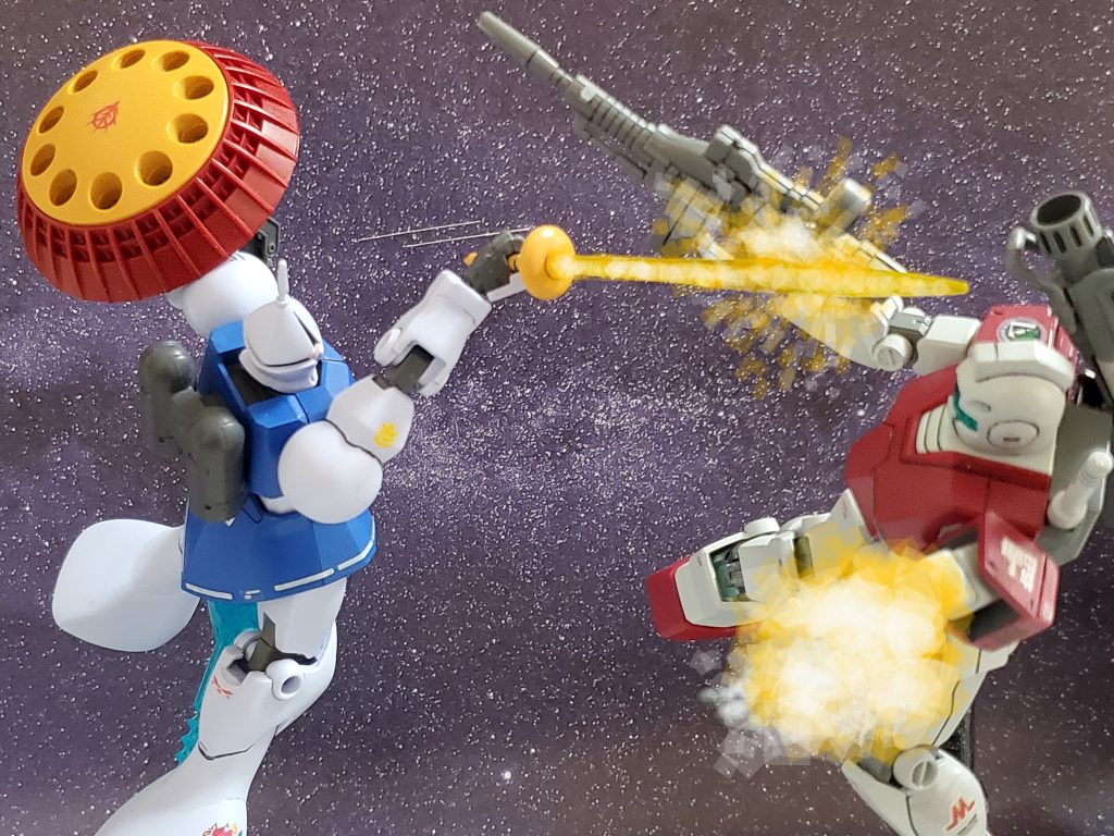新型MSは、格闘戦特化の高性能な機体らしい💦続けざまに右腕のビームライフルまでも切り落とされる…😱💦驚異のニ連撃⚔️の前にモンシア少尉、大ピンチ~😓💦
