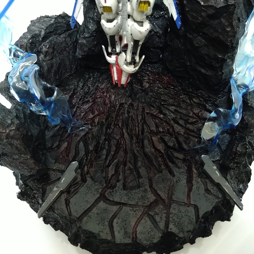 台座は発泡スチロール製です。