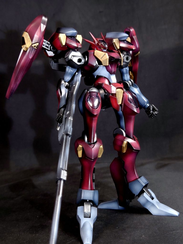 脚が長くてバランス良い機体ですね。