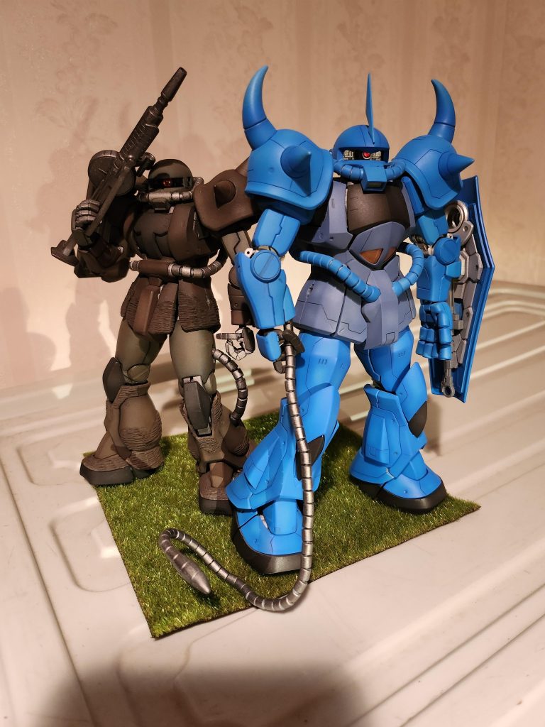 ザクⅡとのツーショットは萌えますね。