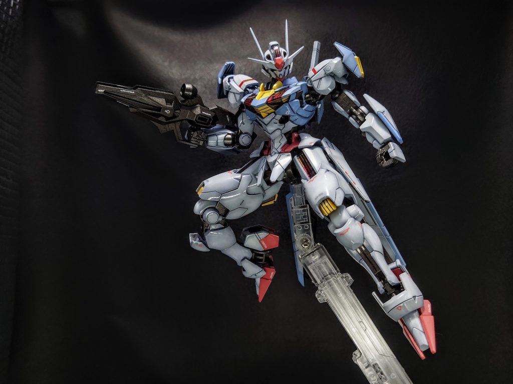 先日発売されたエアリアル用のデカールとハイキューパーツのデカールを貼った後、艶ありのクリアーでオーバーコートし、乾燥後コンパウンドで軽く磨いて完成🤗