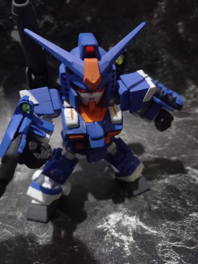 最初は磁石でパージできるようにしましたがスタイルが悪くて接着に変えました。