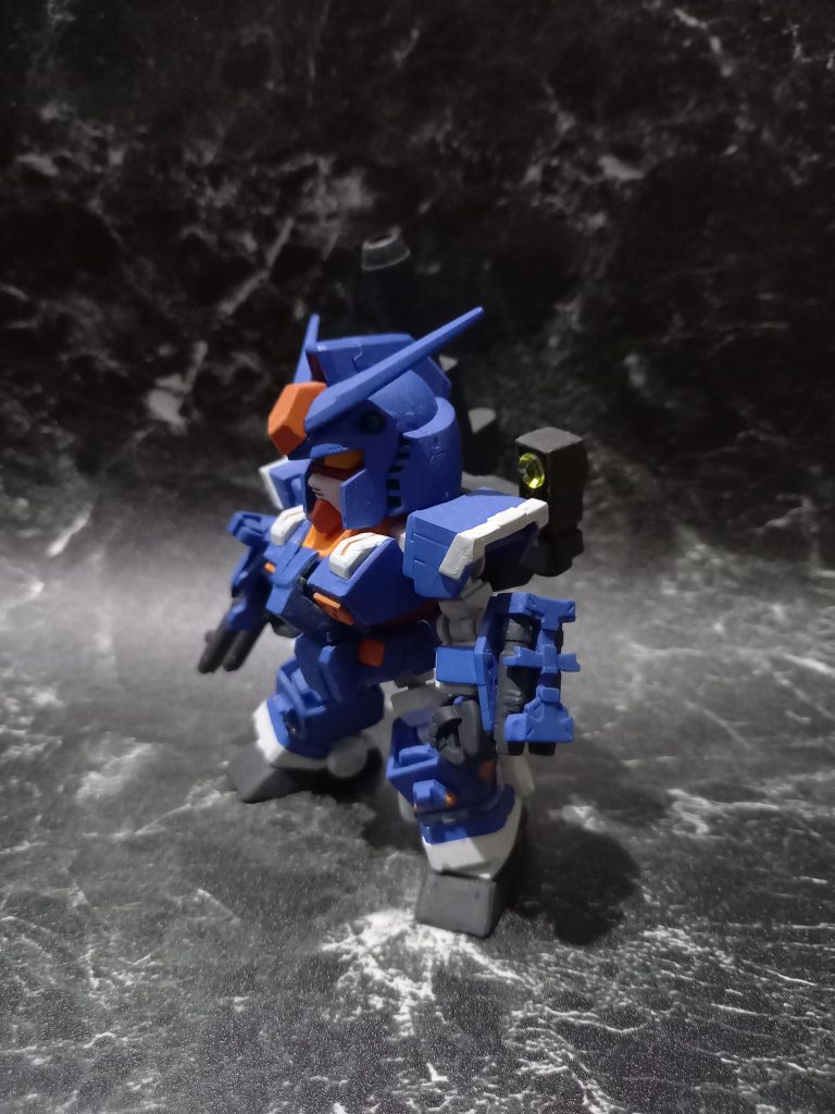 バックパックのセンサーは100均の立体キラキラシール