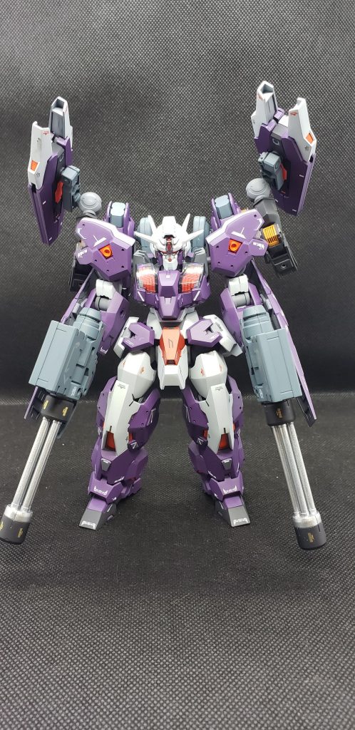 さすがデブ。これだけ背負っても自立可能( 'ω')ふぁっ