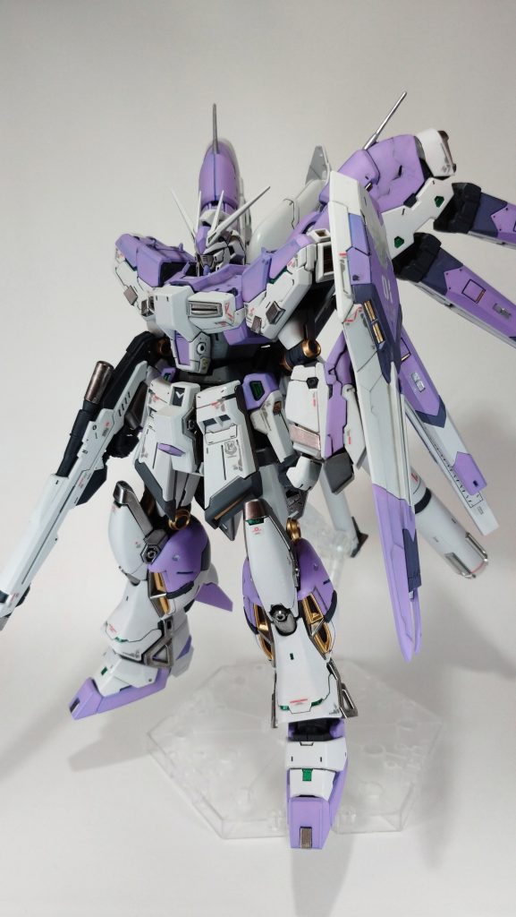 RG Hi-νガンダム–2枚目/制作者：タッキ~