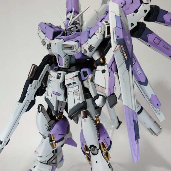 RG Hi-νガンダム