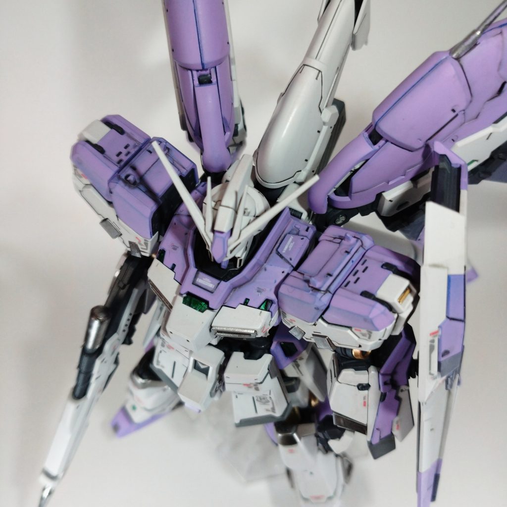 RG Hi-νガンダム–4枚目/制作者：タッキ~