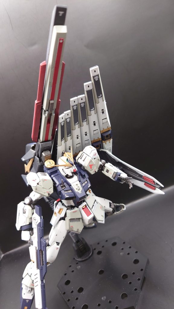 ネオジム磁石で接続してるので砲撃位置変えれます🤗