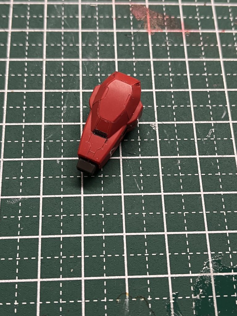 腕は同じディテールを2面かつ4つ彫らねばならぬ為時間がかかりました。