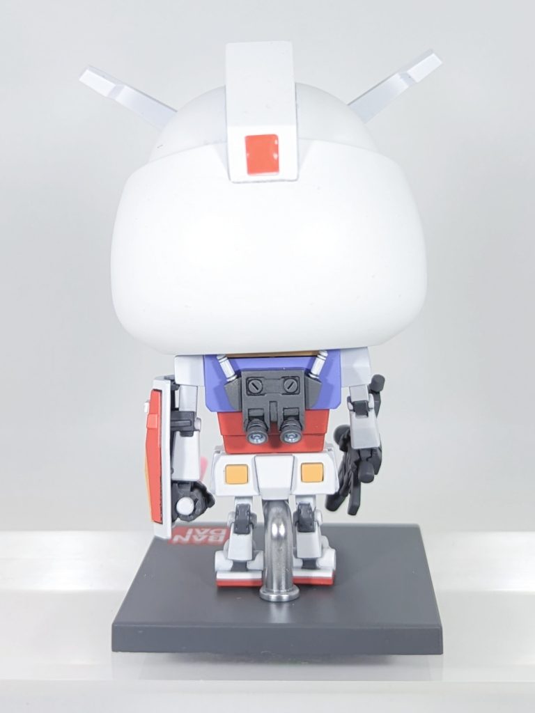 今回は後頭部の合わせ目を消しました