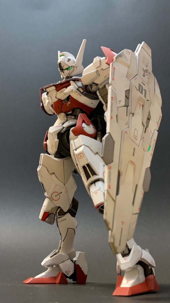 蛍光ピンクな原作準拠も良かったんですけど、ちょっと色気出したくて朱に近い色合いにしてみました。…たまたまその色しか手持ちがなかっただけとも言えますが…。