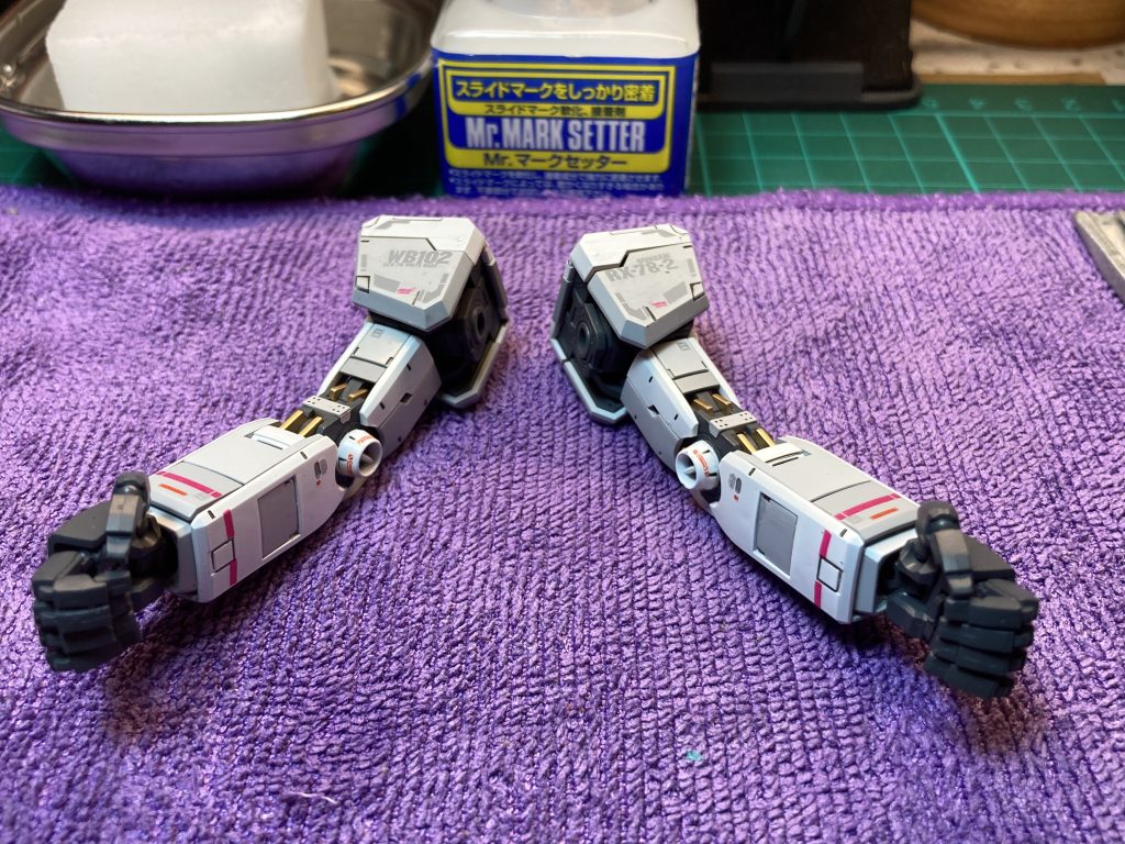 RX78-2 3.0–3枚目/制作者：Kenny Kwan