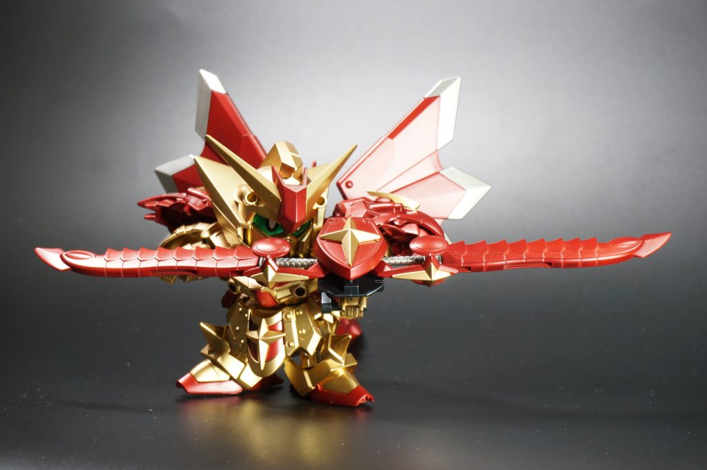 こんな弓知らなかった、金龍の弓ですって、奥さん。