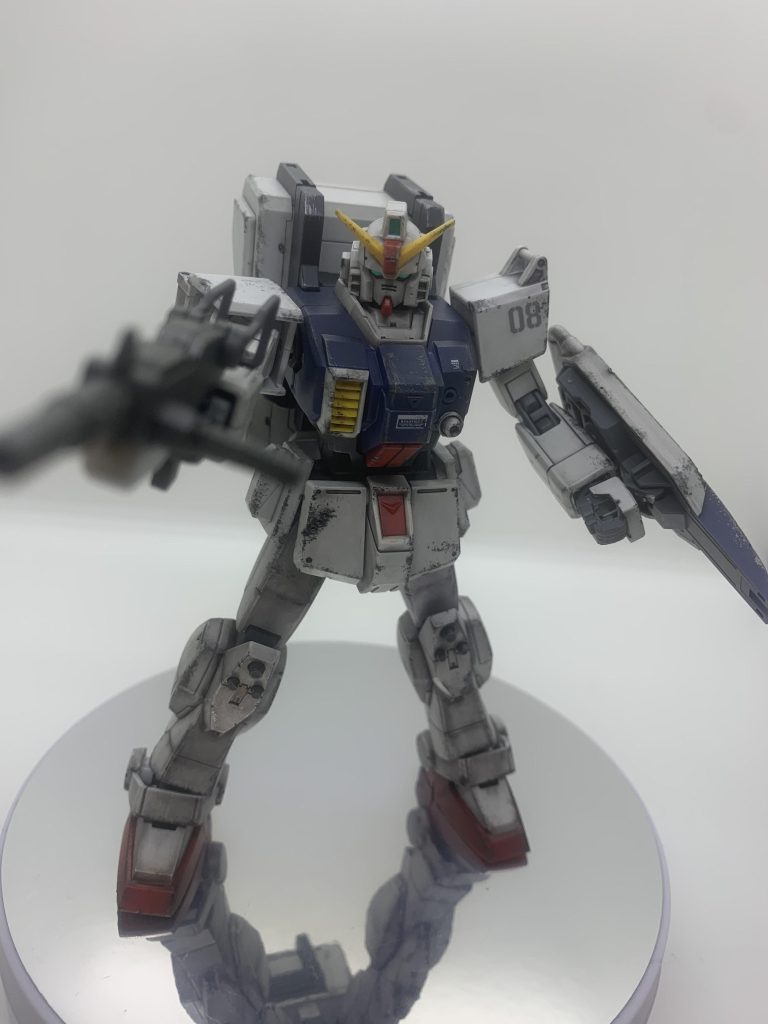 足に向かってウェザリングを濃くしてみました。