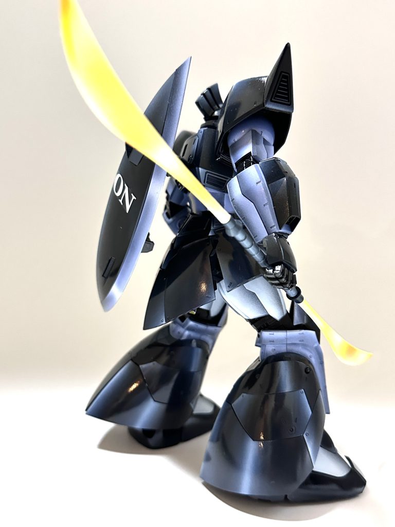 バックショットです。ビームナギナタが意外に写真映えしました。