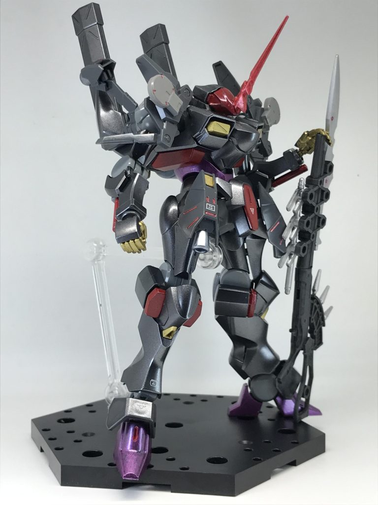 水星キットは3作品目ですが…前作のミカエリス将軍の方が個人的には好きかな〜あれは完成したときやべぇ!これ最高にカッコいいぜ!と自画自賛しましたが…ガンスタ様のツイッターで紹介されたにもかかわらず…閲覧数が前回のモーメントにも抜かれる悲惨な結果…😨ってかあの人気作品指標変更モーメント…閲覧数が3000超えてるんですけど…私…作品投稿するよりモーメント投稿した方が閲覧数稼げるという…モデラーとしては悲しい現実…😓もう作品投稿やめてGUNSTAコメンテーターとしてやってこうかなwww