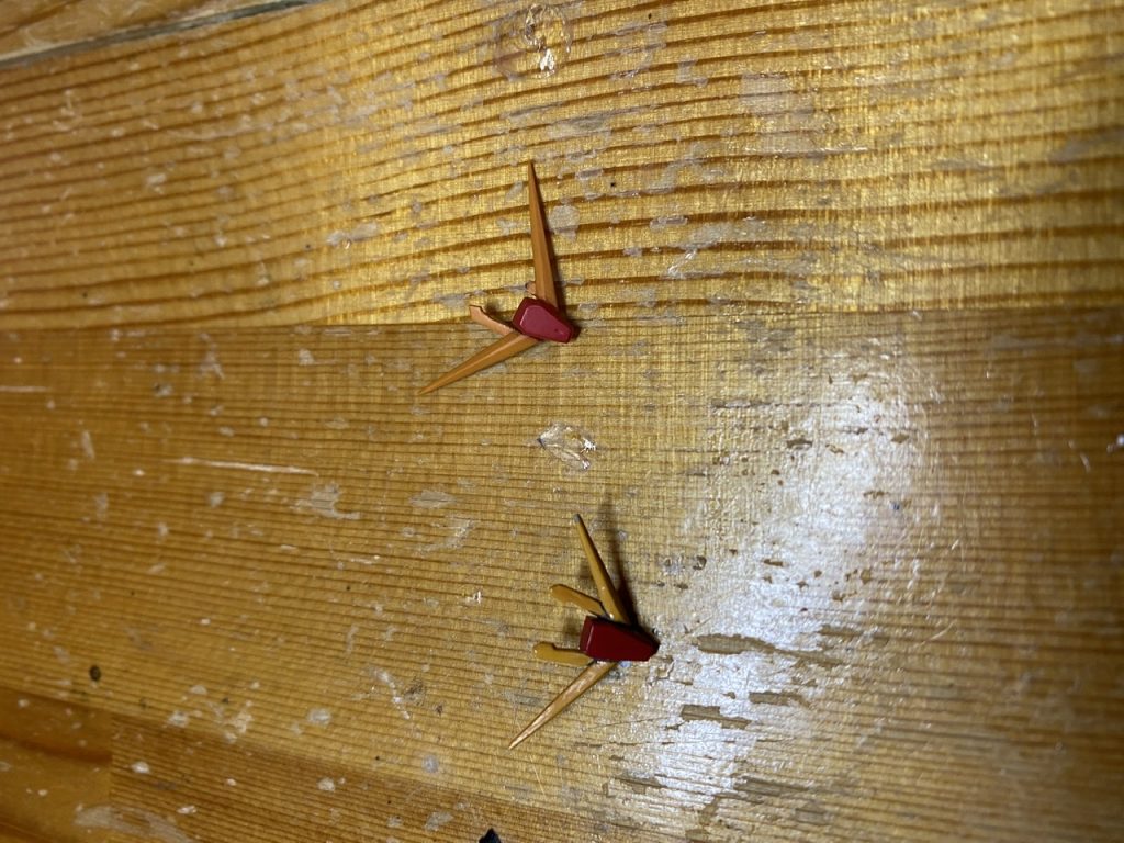 アンテナは折れてしまった為、3回作り直しました。