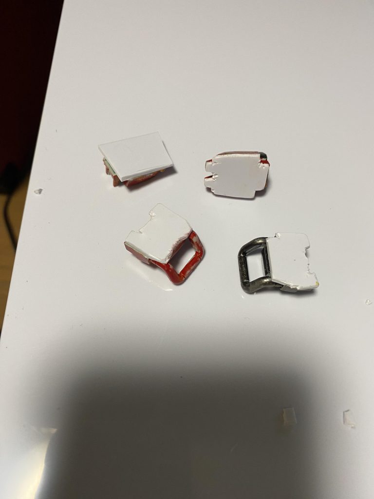 初めてプラ板つかいます🥰暑さは1.5mm