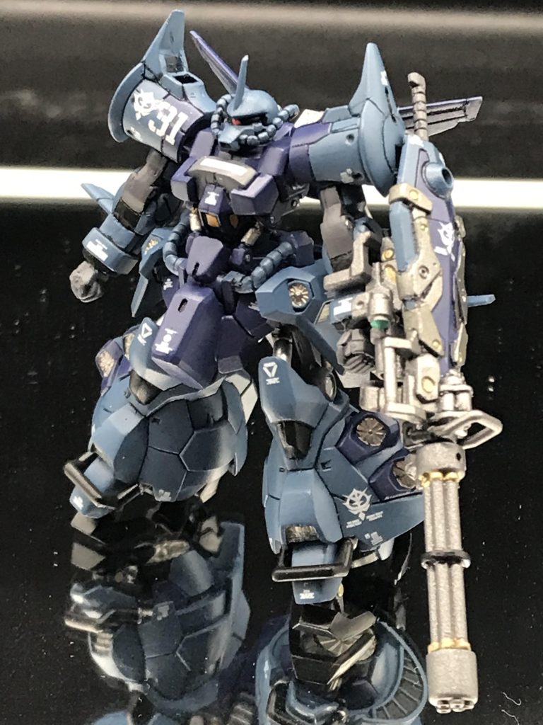 エアブラシと部分塗装は筆塗りで😋デカールを貼るか迷ったけどやはり水転写式デカール貼って良かった