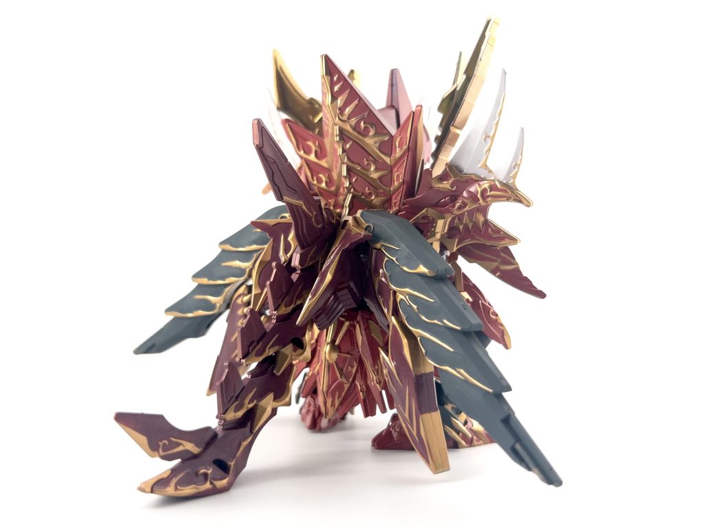 うしろ。ファトゥムカラーも再現。