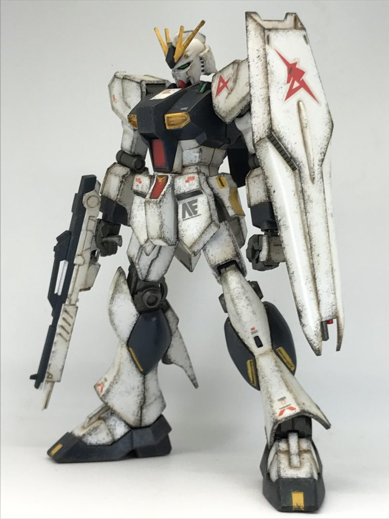 閲覧数 816アムロ「ニューガンダムは伊達だった…」