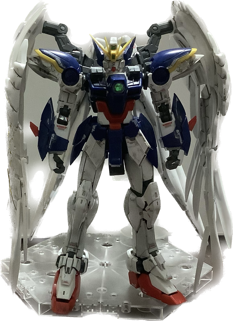 と言うことで、完成です!かっこいいですね〜。胸のゼロシステムが光っているのがいいですね。デカールは全部は流石に貼れませんでした。墨入れで時間がかかり過ぎて…あとはポーズを付けて終わりにしましょう。