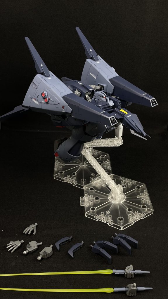 台座以外の付属品は、制作してます。クローの肉抜き対策に プラ材をつけたけど、前回よりカッコいい！まぁ、写ってないけど 笑