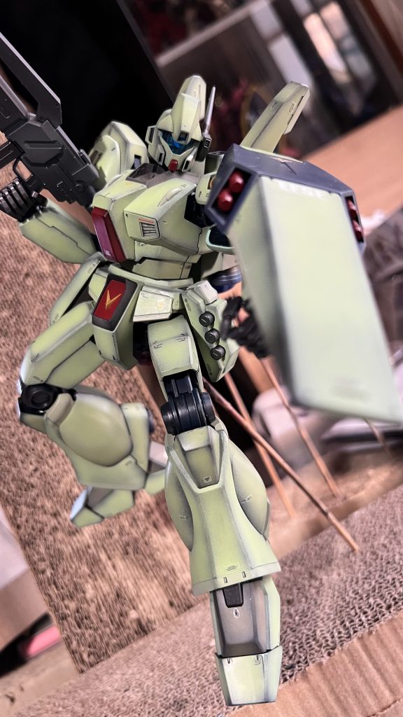 MG ジェガン–3枚目/制作者：TK