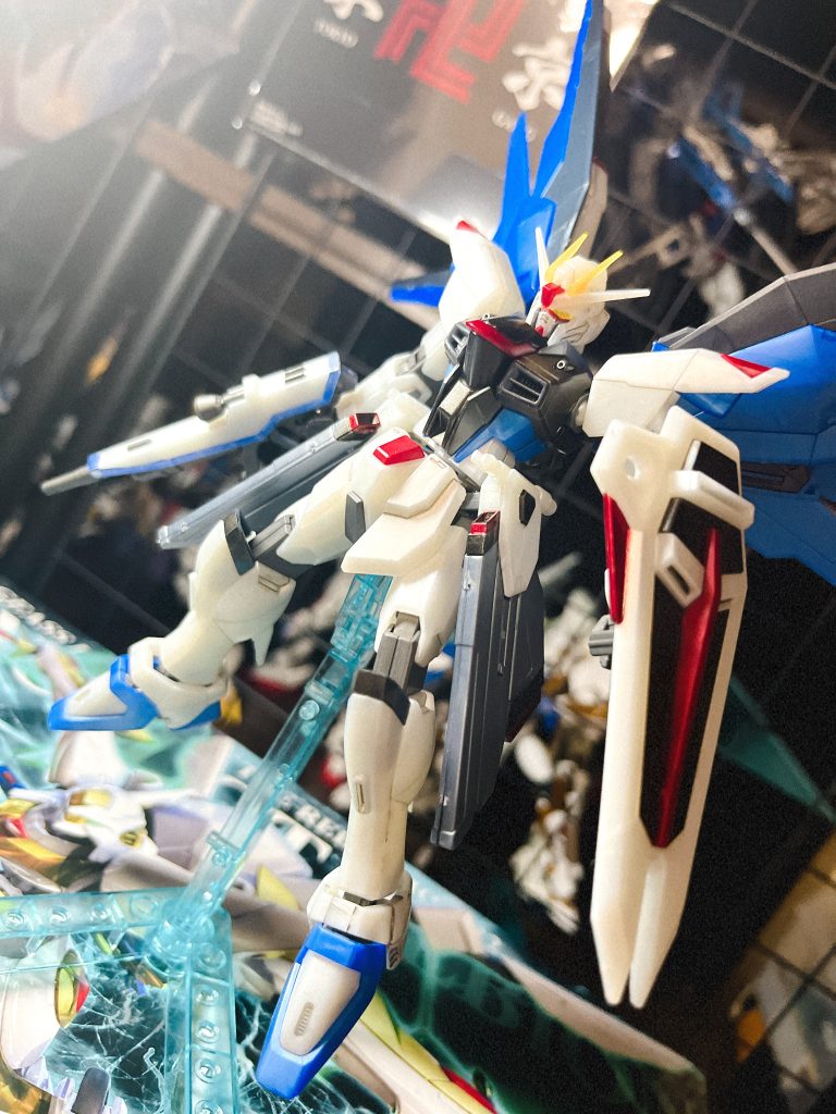 あの曲が聞こえてきますね…！