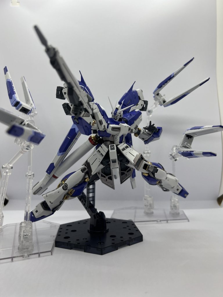 行けっ!フィン・ファンネルッ!!