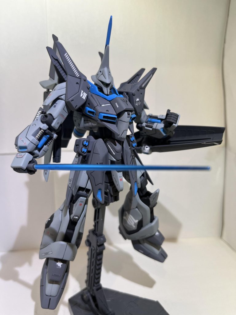 今回のバウは少し空戦らしいカラーリングで作成しました(≧∀≦)お気に入りポイントは肩の白いラインデカールとビームサーベルのカラーです(๑>◡<๑)
